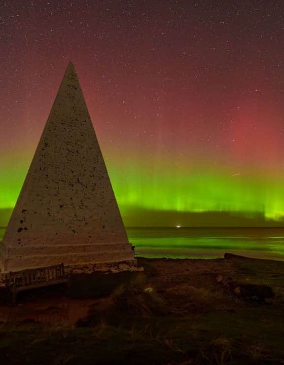 Aurora borealis over Emmanuel Head, Northumberland - cover image for the NorthernPixl Field Guides